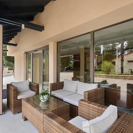 Bellevue Plava Laguna Willa